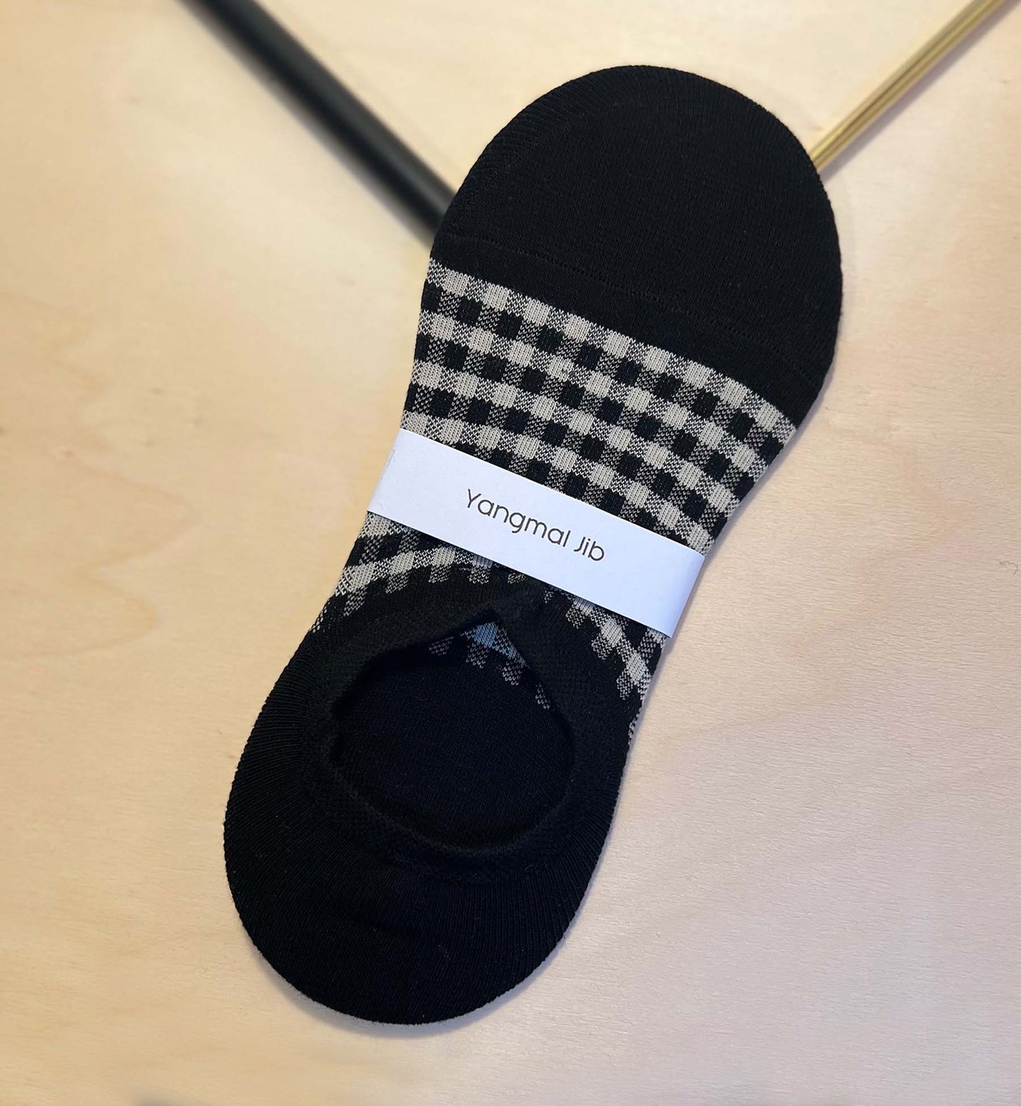 Checkerboard No Show Socks