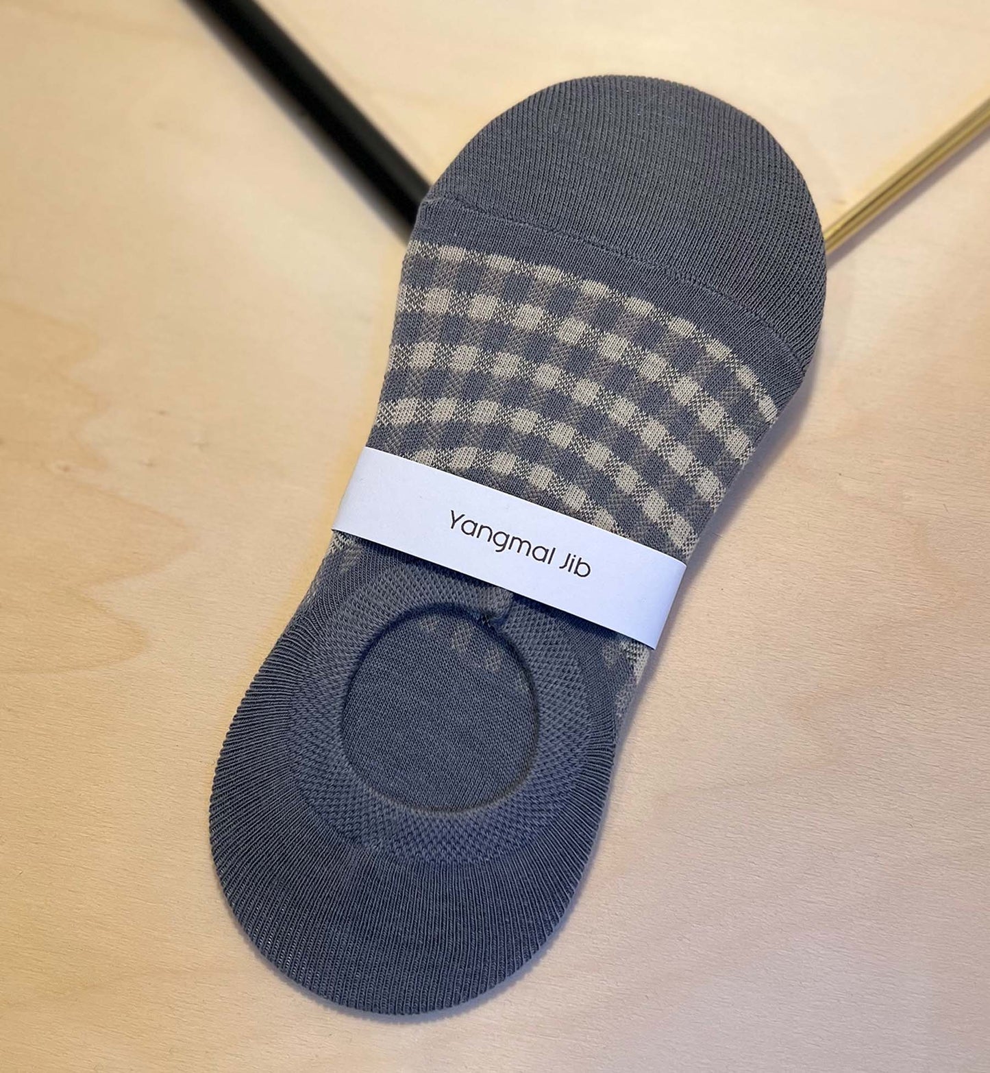 Checkerboard No Show Socks