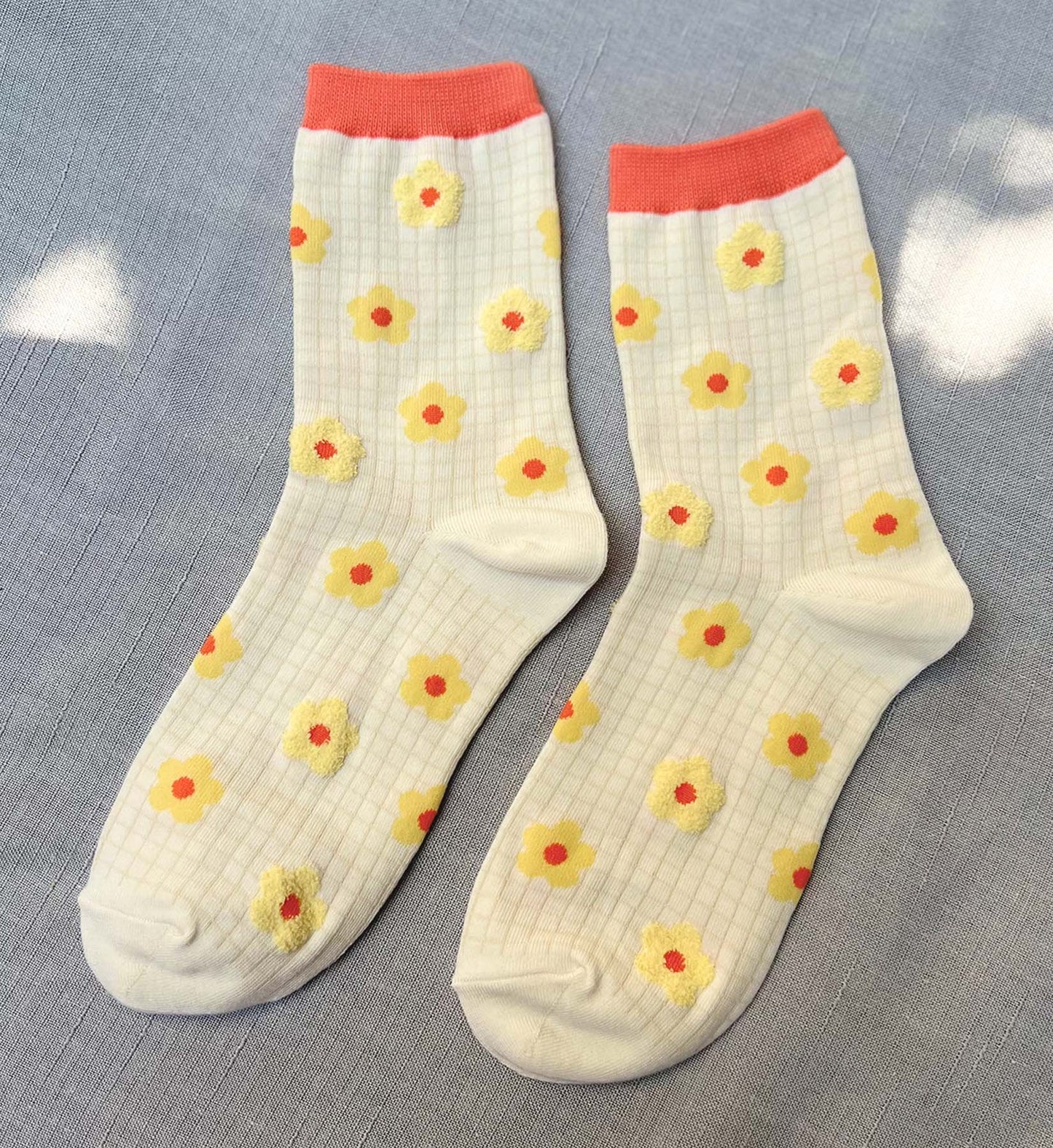 Fluffy Flower Socks