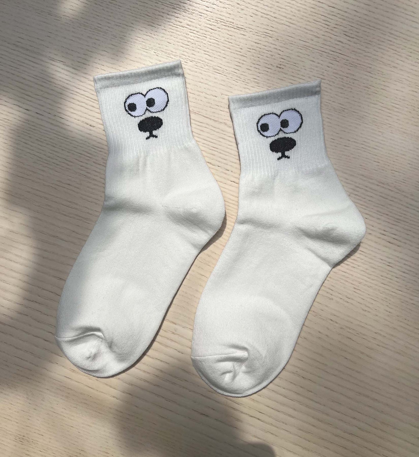 Side Eye Socks