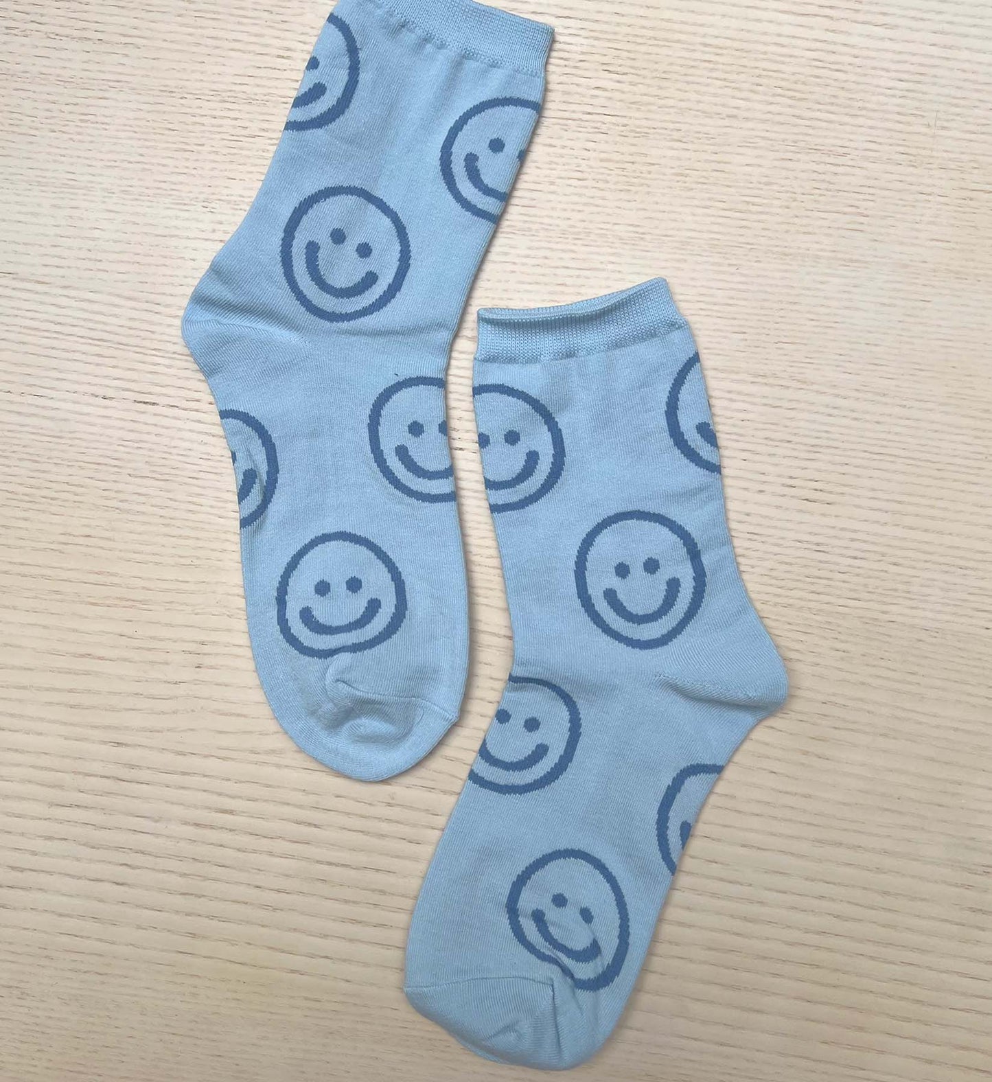 Smile Pattern Socks
