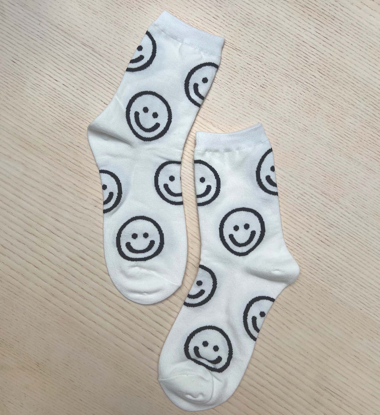 Smile Pattern Socks