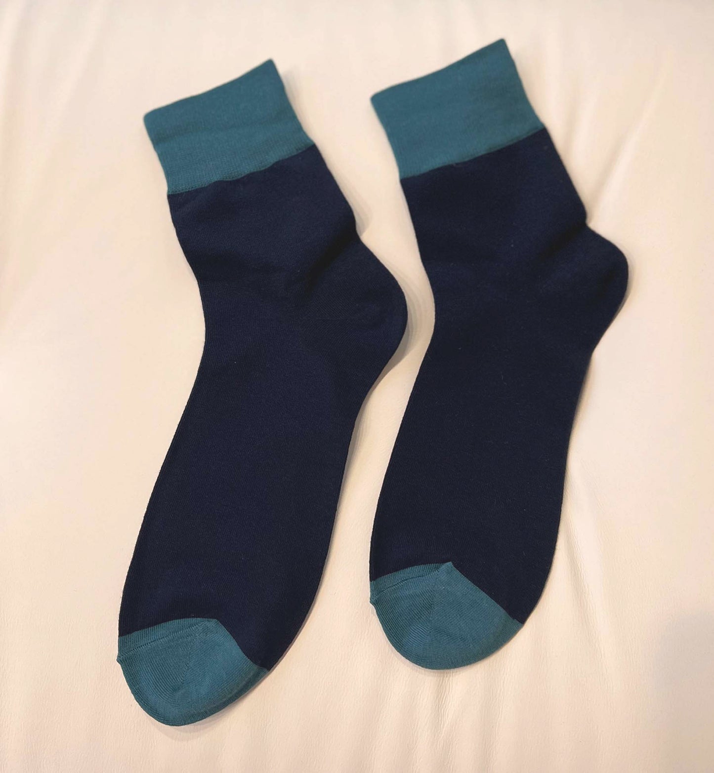 Two-Color Crew Socks
