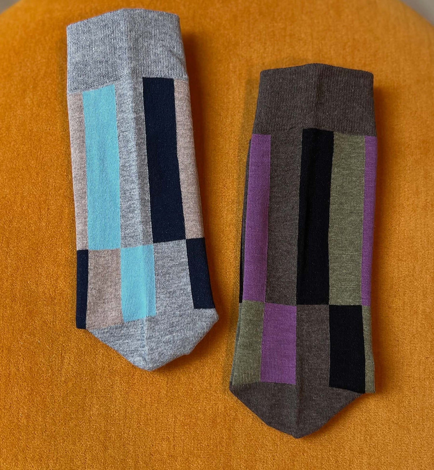 Color Block Crew Socks