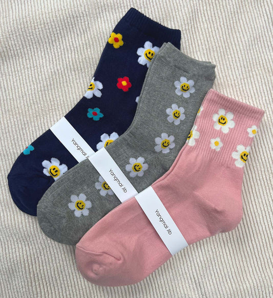 Smiley Daisy Socks