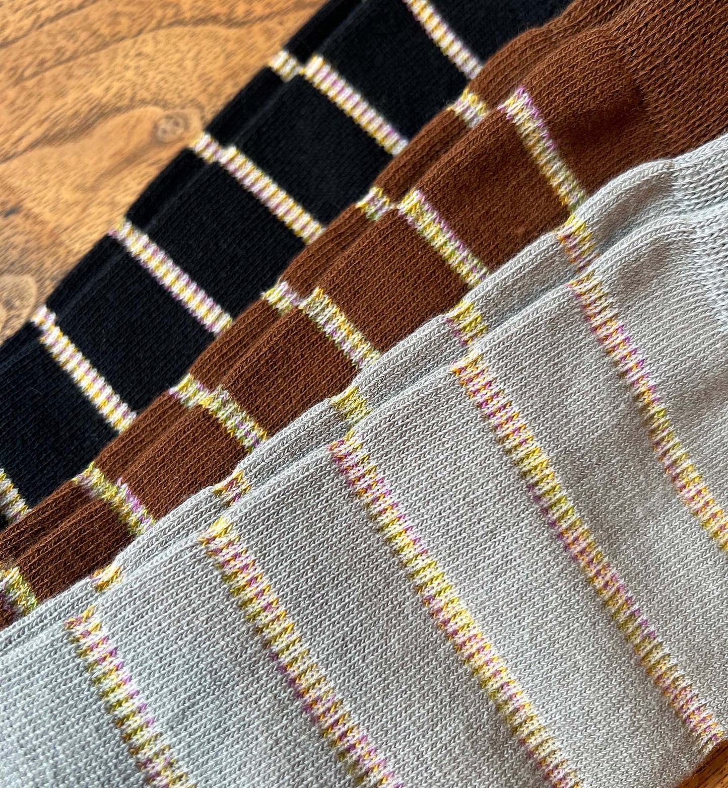Multicolor Thread Stripe Crew Socks