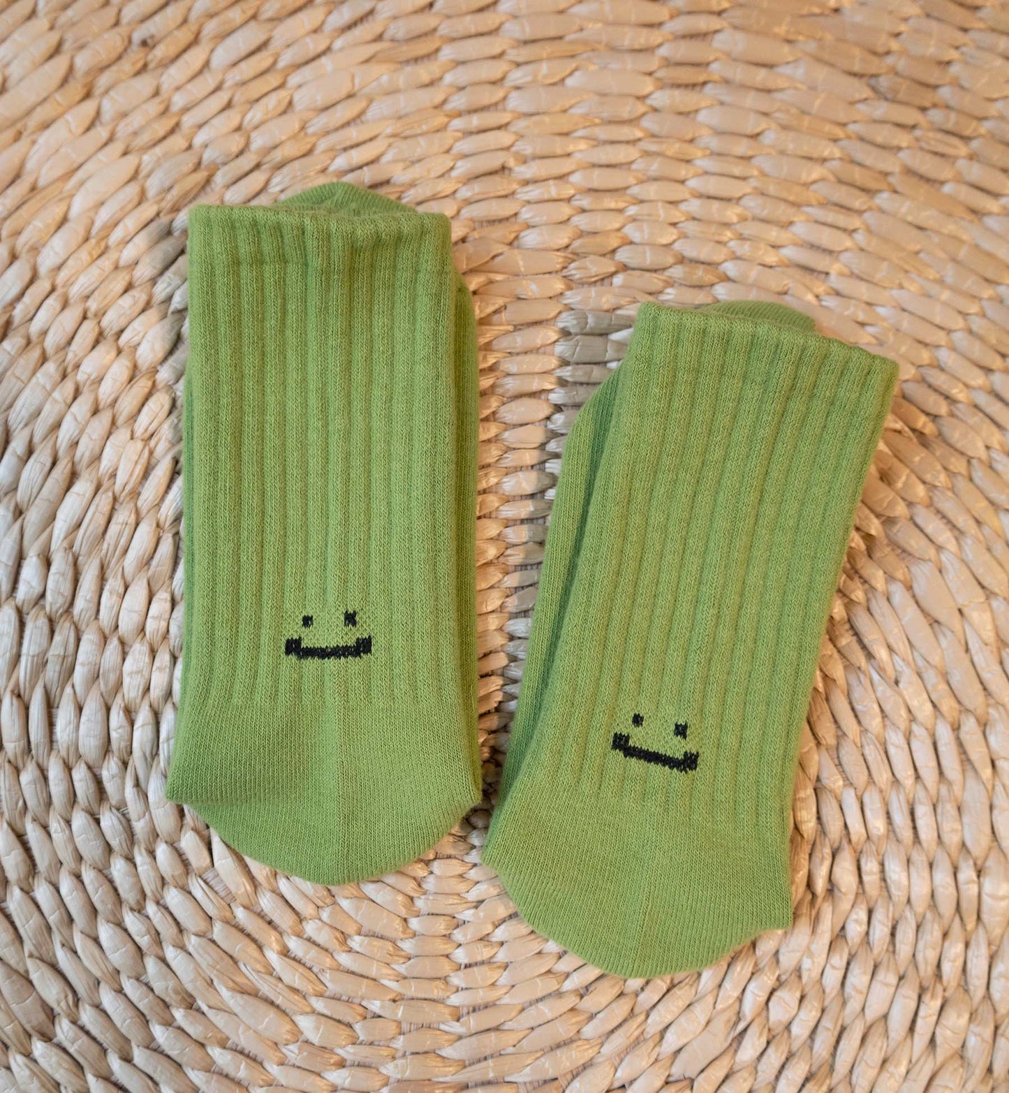 Smile Crew Socks