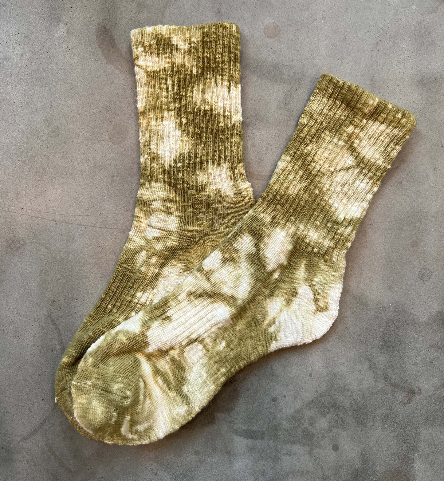 Women's Tie-Dye Crew Socks - Small