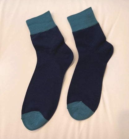 Two-Color Crew Socks